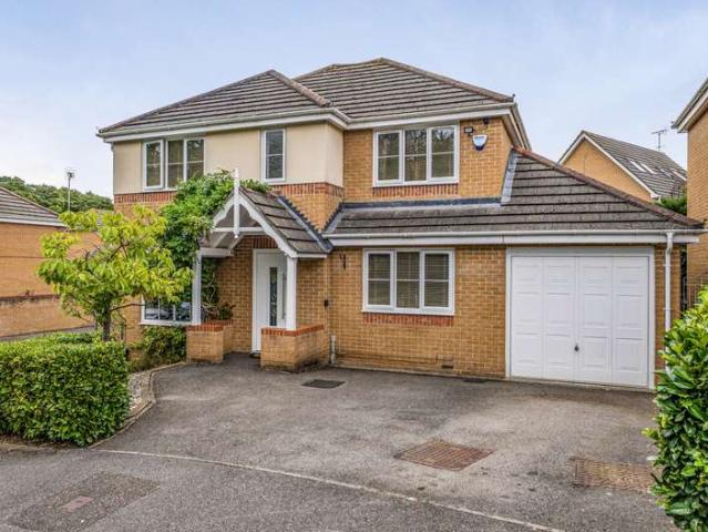 House for sale in Easthampstead, Bracknell