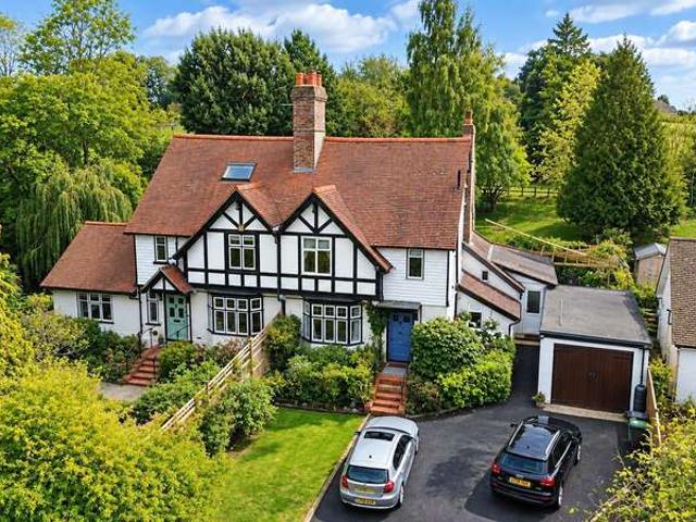 House for sale in Heathlands, East Sussex