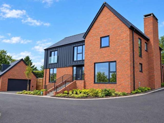 House for sale in Long Ashton, North Somerset