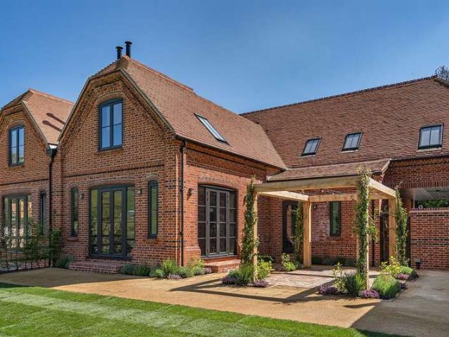 House for sale in Berrick Salome, Oxfordshire