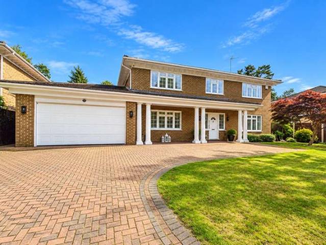 House for sale in Camberley, Surrey Heath