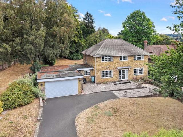 House for sale in Hurst Green, Tandridge