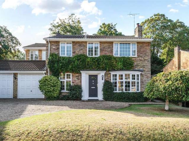 House for sale in Old Dean, Heol-las