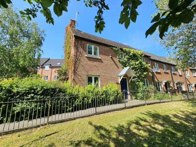 House for sale in Dursley, School House