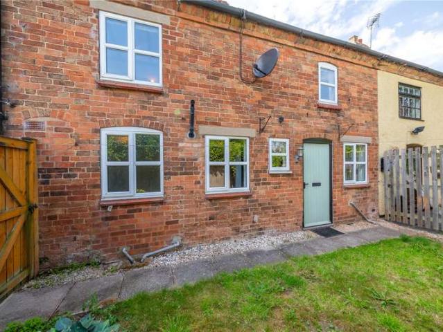 House for sale in Barton In Fabis, East Midlands