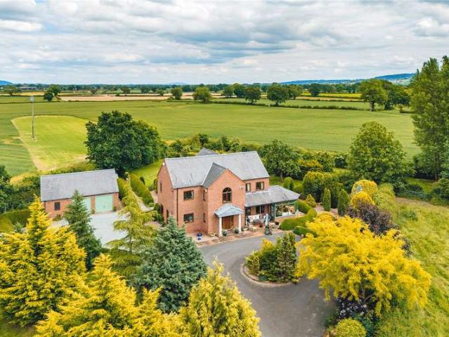 House for sale in Llandrinio, Wales