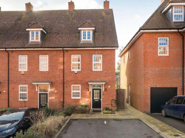 House for sale in High Barnet, Isle Of Man