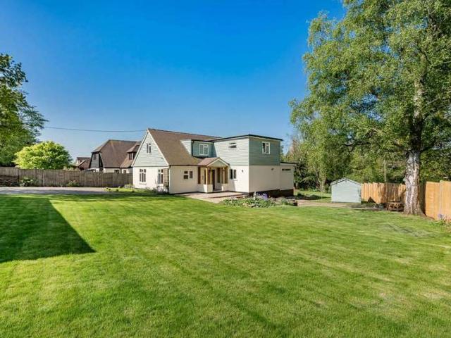 House for sale in Bolton Low Houses, Hampshire