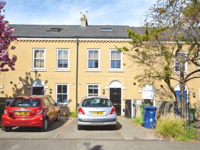 House for sale in Arbury, Cambridgeshire