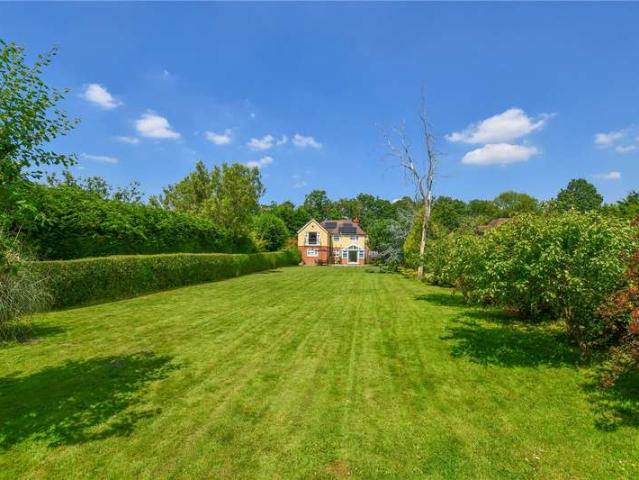House for sale in Arborfield and Newland, Arborfield