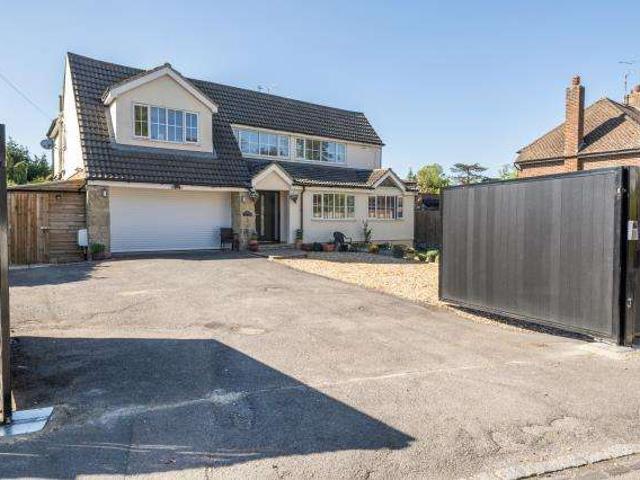House for sale in Maidenhead