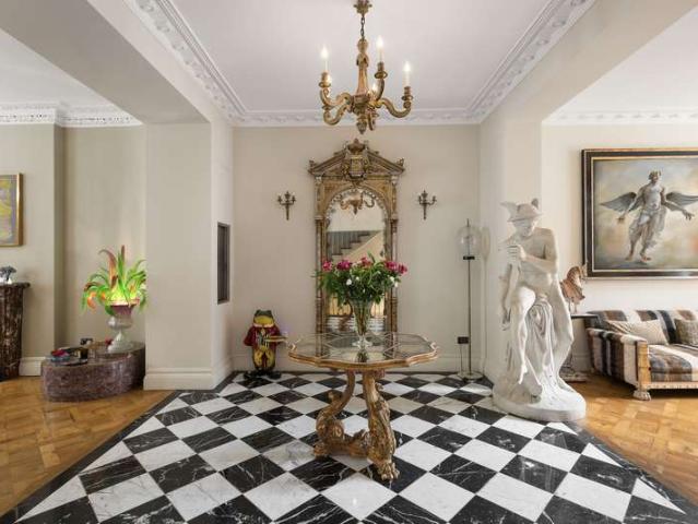 House for sale in Belgravia, Greater London