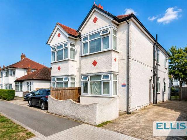 House for sale in Sudbury, Greater London