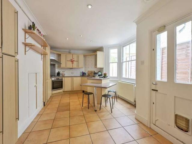 House for sale in Wandsworth, Wandsworth