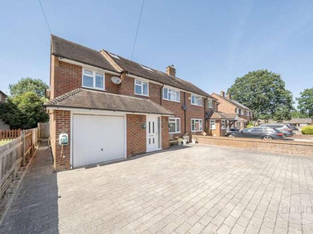 House for sale in Binscombe, Fole