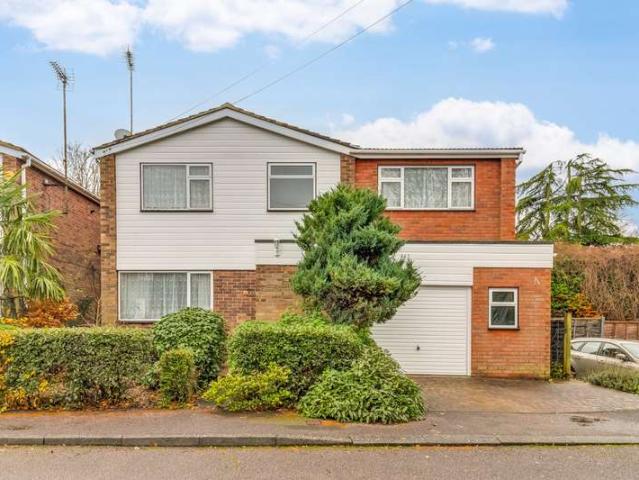 House for sale in Colliers End, Hertfordshire
