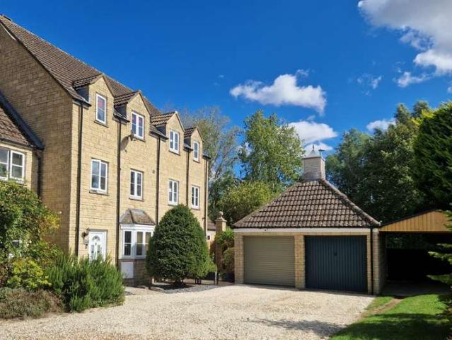 House for sale in Lechlade, Cotswold