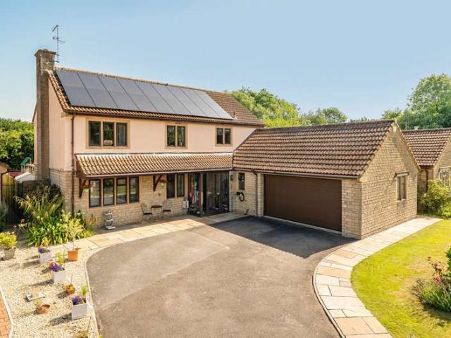 House for sale in West Coker, Somerset