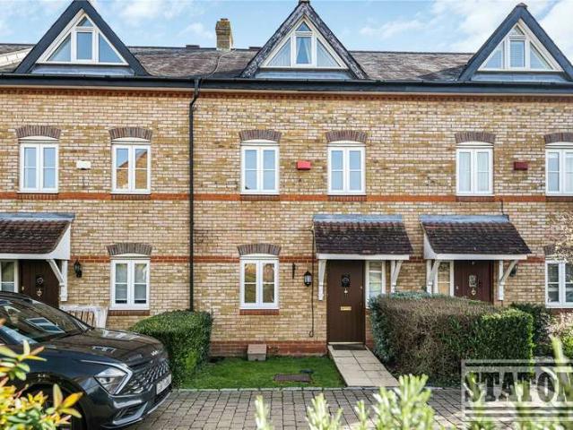 House for sale in Cockfosters, Greater London