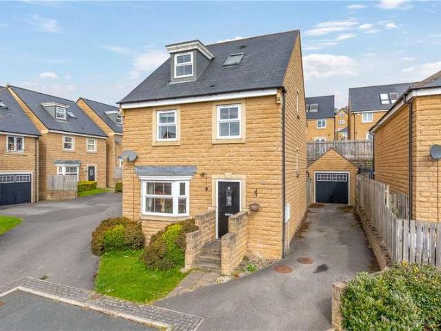 House for sale in Baildon
