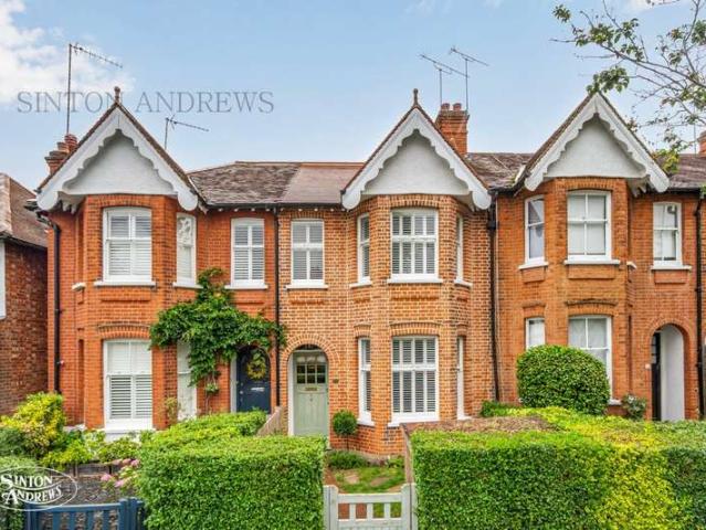 House for sale in London Borough of Ealing, Perivale