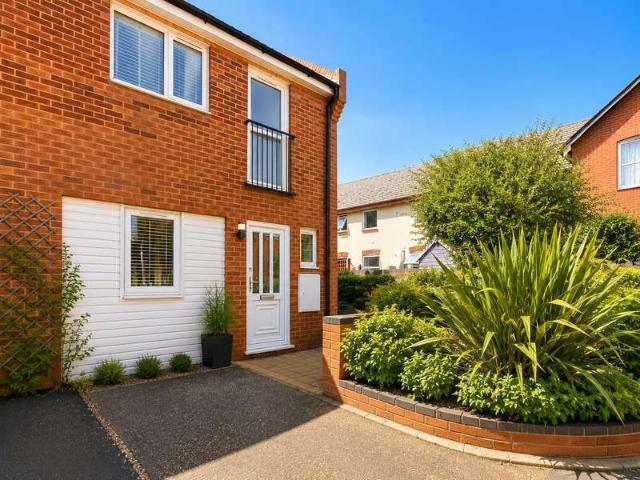 House for rent in Clover Hill, East Bank