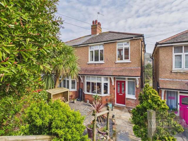 House for sale in Clive Vale, Guestling Green