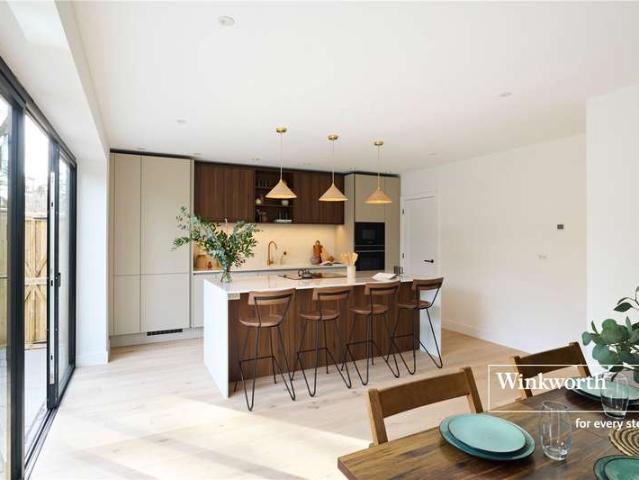 House for sale in Tricketts Cross, Ferndown