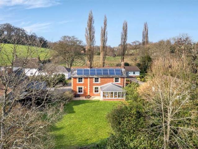 House for sale in Coombelake, Budlake