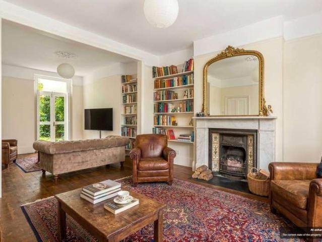 House for sale in London Borough of Hackney, Greater London