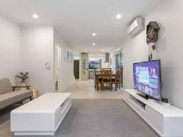 House for rent in Paremoremo, Oroua County