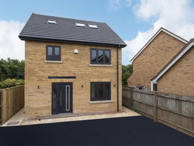 House for sale in Hoole, Two Mills