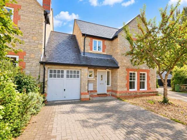 House for sale in Compton Bishop, Cross