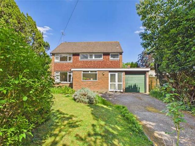 House for sale in Horsell, Woking