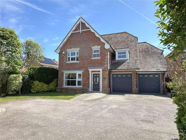 House for sale in Sovereign Harbour, Eastbourne