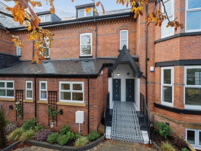 House for sale in West Didsbury, Manchester