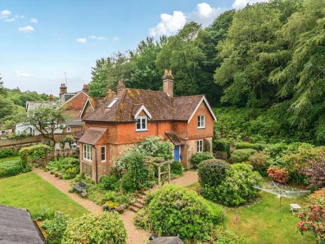 House for sale in Holmbury St Mary, Westborough