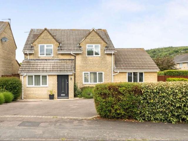 House for sale in Pamington, Gloucestershire