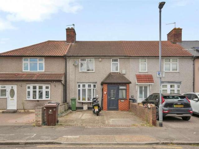 House for sale in Dagenham, Greater London