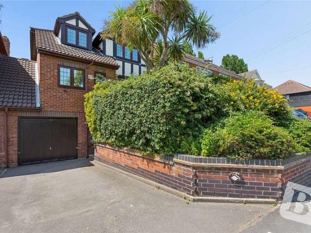 House for sale in Wickford