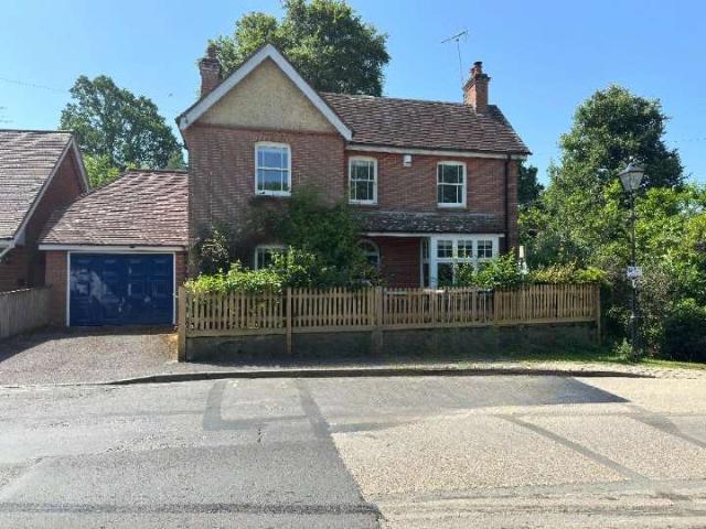 House for sale in Ashurst Bridge, Hampshire