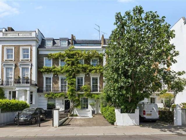 House for sale in Kensal Town, Bayswater