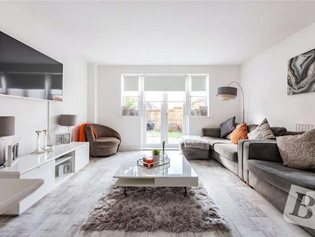 House for sale in Romford, Havering