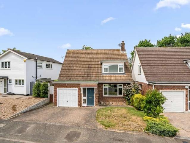 House for sale in Row Town, Surrey
