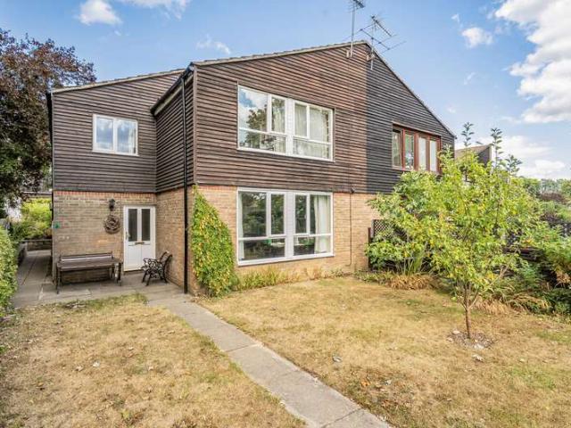 House for sale in Easthampstead, Bracknell