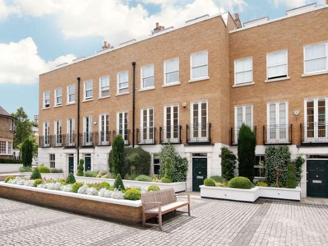House for sale in St. John's Wood, Greater London