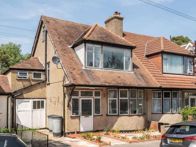 House for sale in London Borough of Croydon, Addiscombe