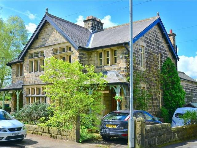 House for sale in West Chevin, Guiseley