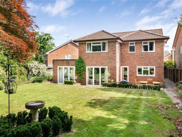 House for sale in Horsham, West Sussex