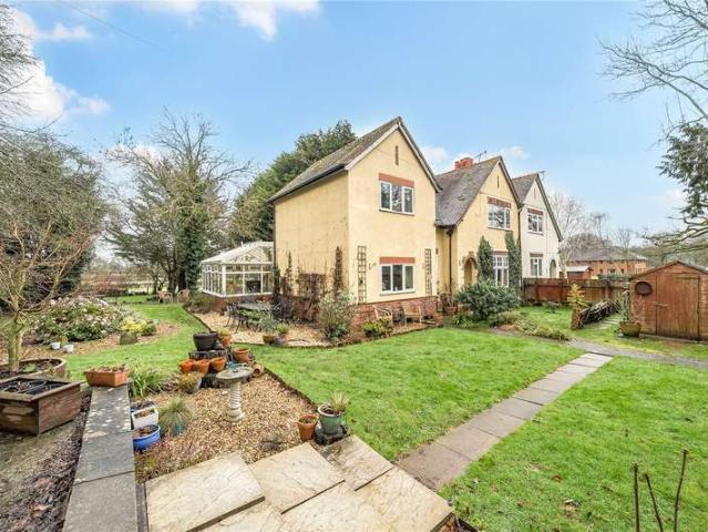 House for sale in Forthampton, Worcestershire